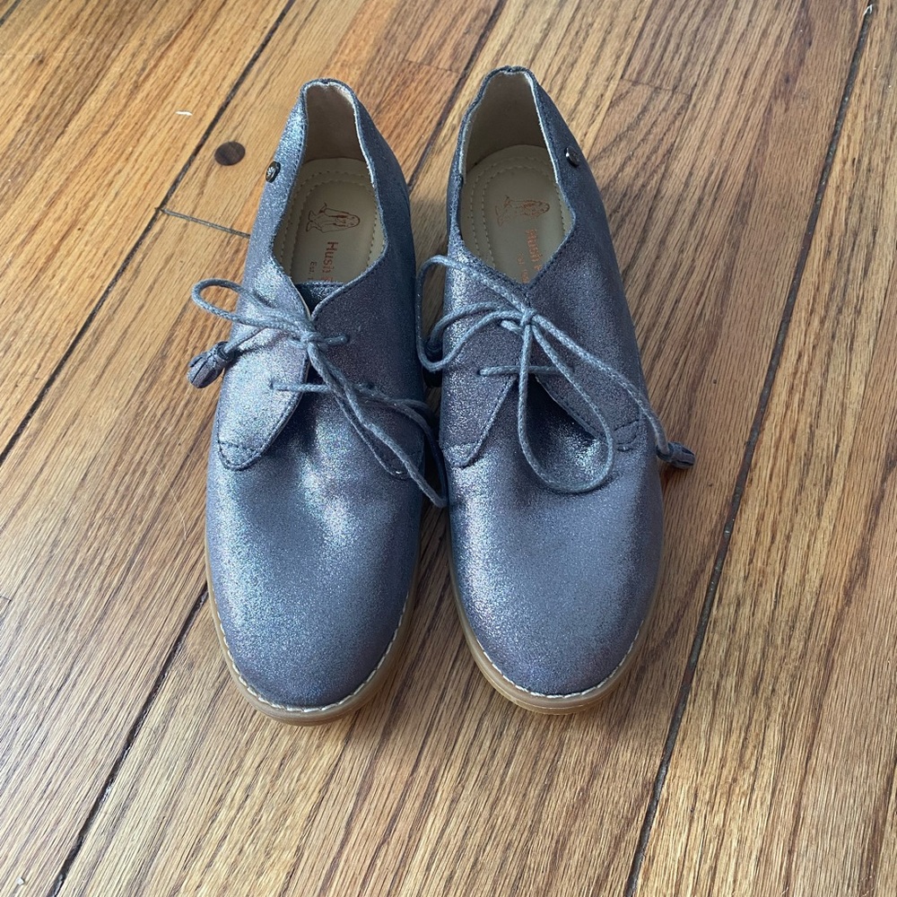 Oxford hush puppies. Silver✨